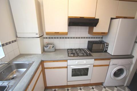 3 bedroom flat to rent, Camellia Lane, Surbiton KT5