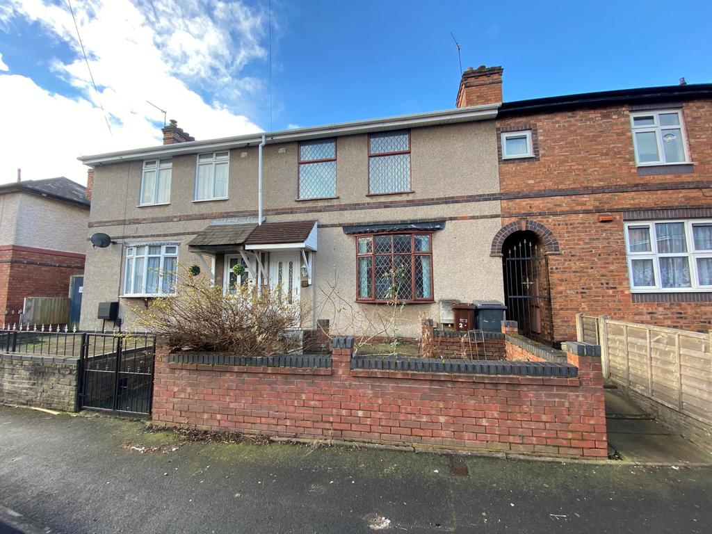 Newbolt Road, Bilston, West Midlands... 3 bed semidetached house £19,000