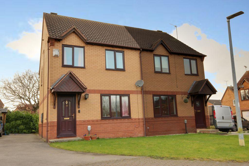 Chester Avenue, Beverley HU17 8UQ 3 bed semidetached house £210,000