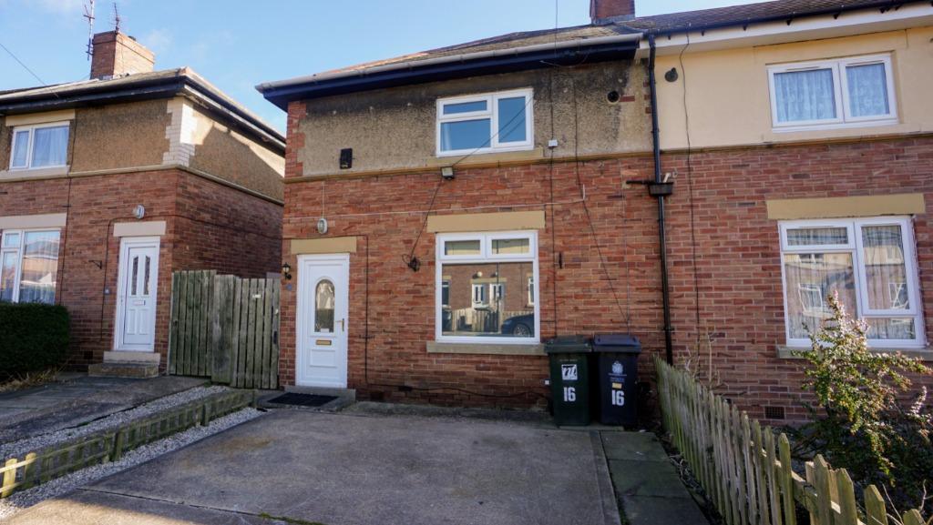 Holly Avenue, Forest Hall, Newcastle upon Tyne, NE12 3 bed semi