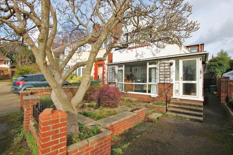 9 Hilldown Road, Southampton, SO17 1SX