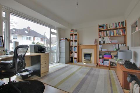 9 Hilldown Road, Southampton, SO17 1SX