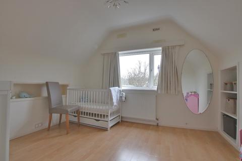 9 Hilldown Road, Southampton, SO17 1SX