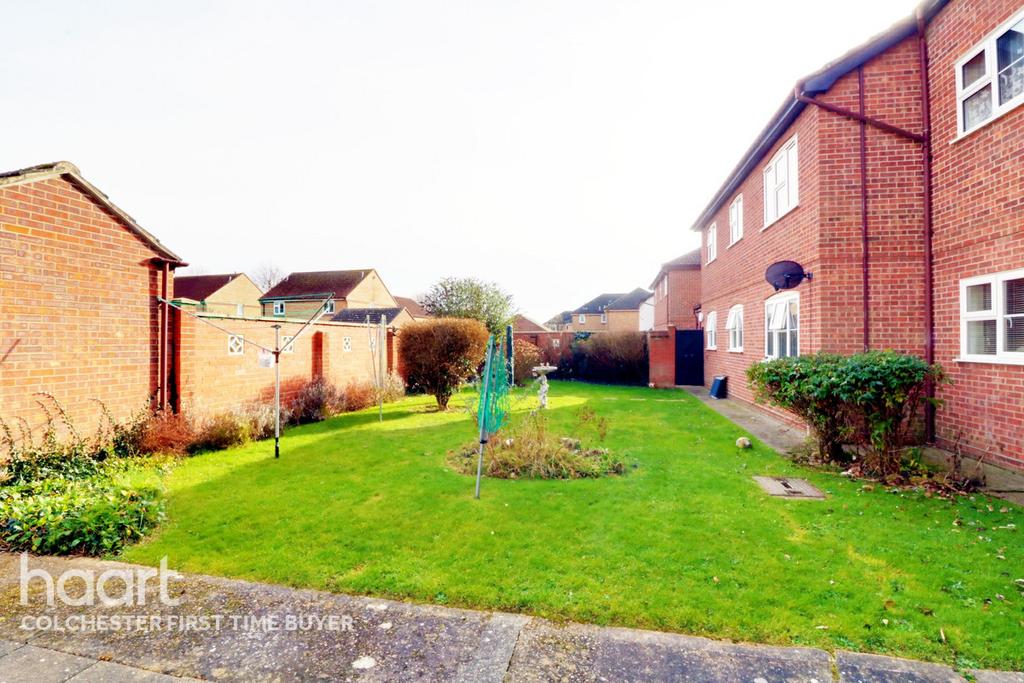 Wheatfield Road, Colchester 1 bed apartment £160,000