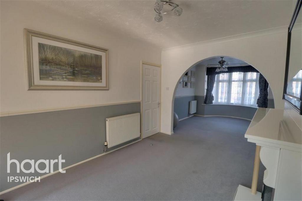 Ashcroft Road, Ipswich 3 bed semidetached house to rent £1,350 pcm