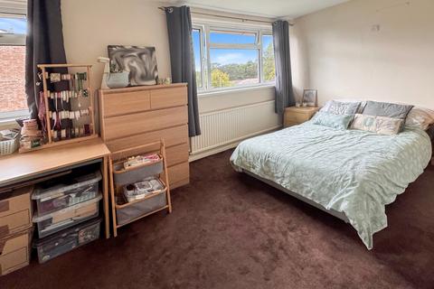 38 Kildare Close, Bordon, GU35 0HW