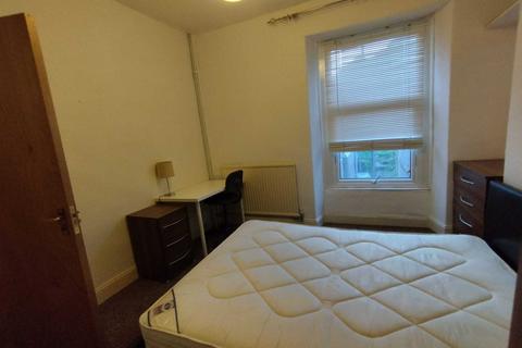 5 bedroom terraced house to rent - Swansea SA1