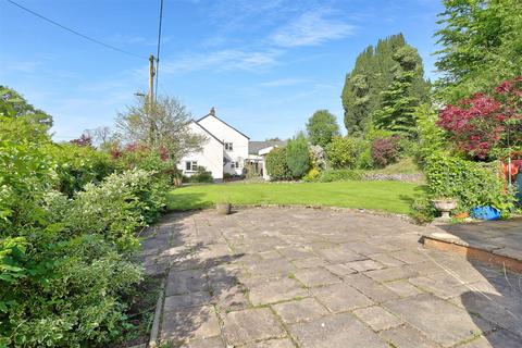 8 bedroom detached house for sale, Broad Street, Black Torrington, Devon, EX21