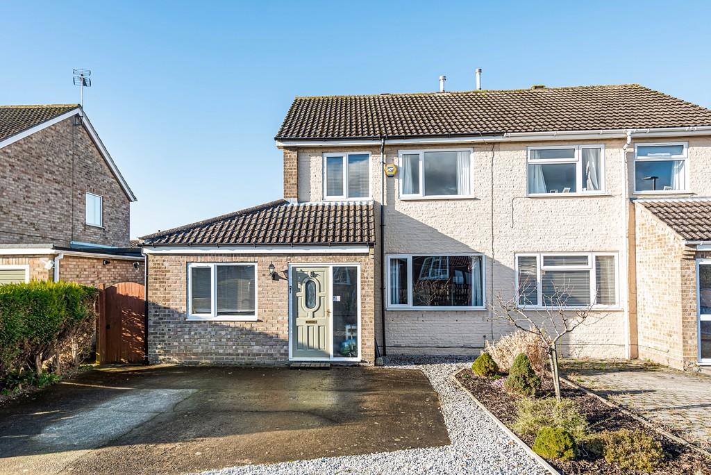 Sherbuttgate Road North, Pocklington 3 bed semidetached house £275,000