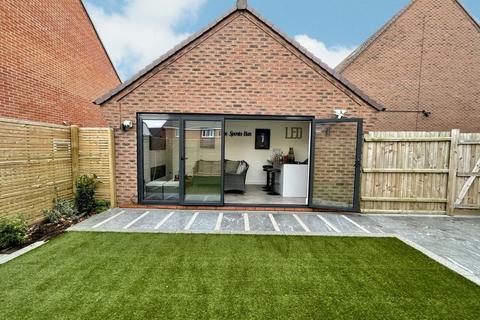 52 Burnham Road, Wythall, Birmingham, B47 6AT