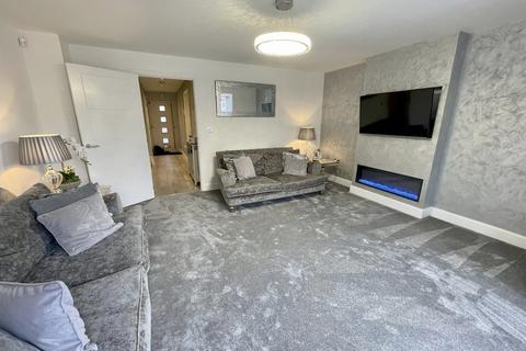 52 Burnham Road, Wythall, Birmingham, B47 6AT