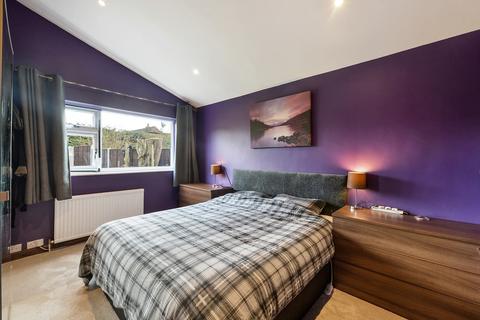 Glengarra Malling Road, Teston, Maidstone, ME18 5AR