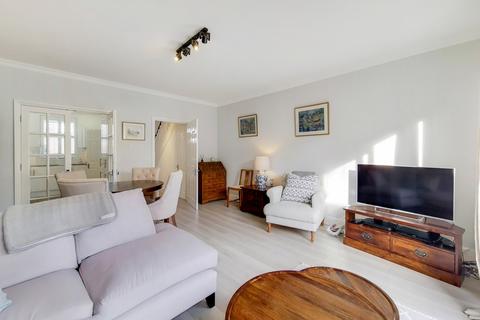 1 Hester Terrace, Richmond, TW9 4JT
