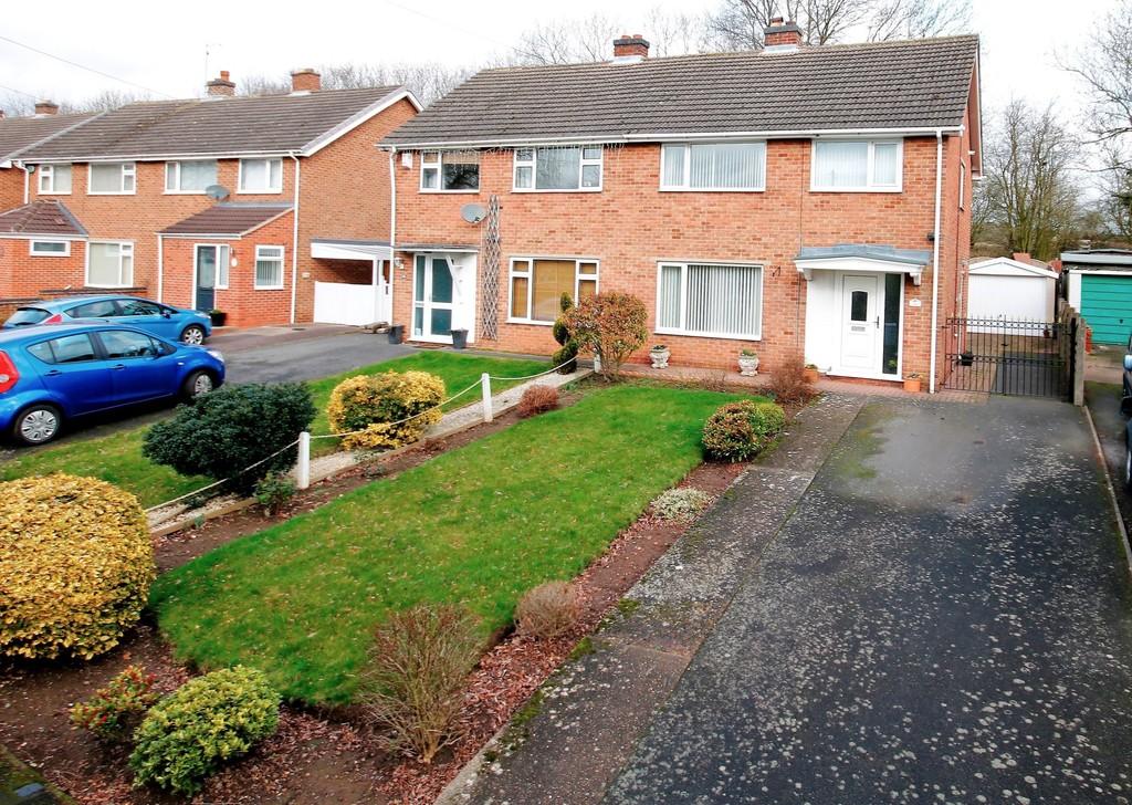 The Croft, Measham, Swadlincote 3 bed semidetached house £230,000