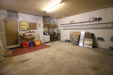 218 Callington Road, Saltash, PL12 6LN