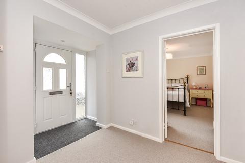 46 Abbey Road, Medstead, Alton, GU34 5PB