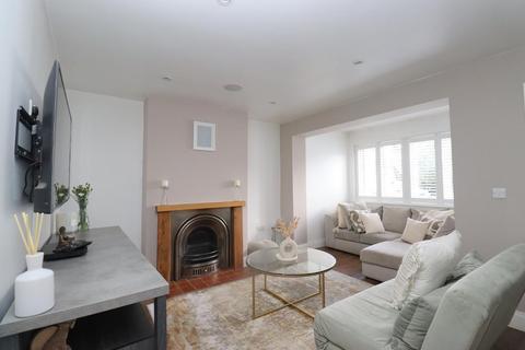 12 Arnold Close, Barton-le-clay, Bedford, MK45 4PD