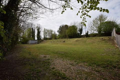 Plot for sale, Walks & Golf Course nearby, Wilsom Road, Alton, Hampshire