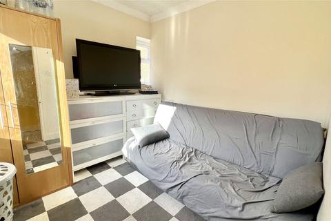 2 bedroom semi-detached house for sale - Kent Road, Reading, Berkshire, RG30