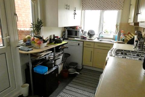 28 Beresford Avenue, London, W7 3AL