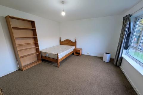 2 bedroom apartment to rent, Old Abbey Gardens, Metchley Lane, Harborne, Birmingham, B17 0JS