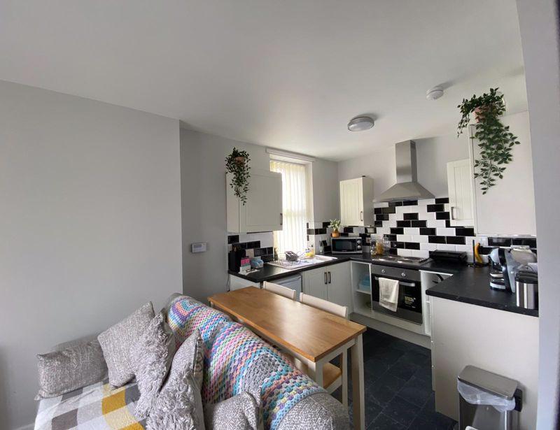 Chorley New Road, Horwich, Bolton, Lancashire. *UNFURNISHED* 1 bed