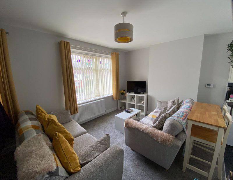 Chorley New Road, Horwich, Bolton... 1 bed apartment to rent £600 pcm