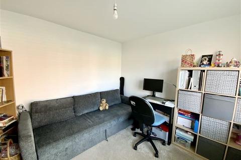 7 Spitfire Road, Sheffield, S13 7AD