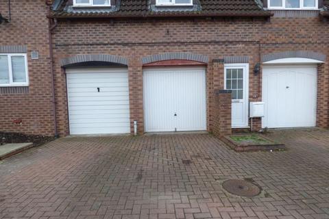5 Aspen Drive, Quedgeley, Gloucester, GL2 4EN