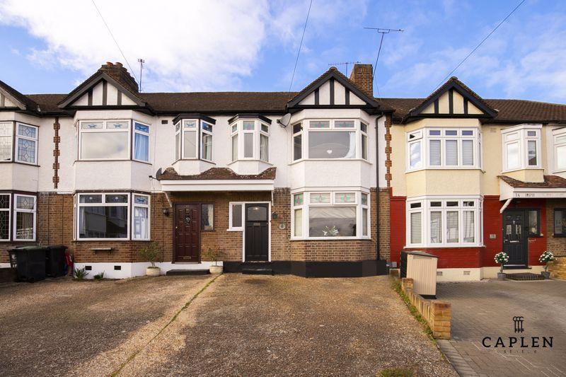 Birch Close, Buckhurst Hill 3 bed house £550,000