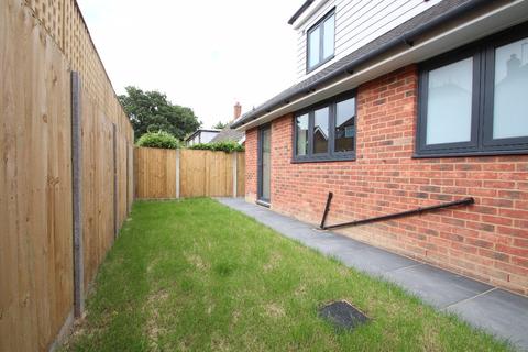 24 Quex Road, Westgate-on-sea, CT8 8AT