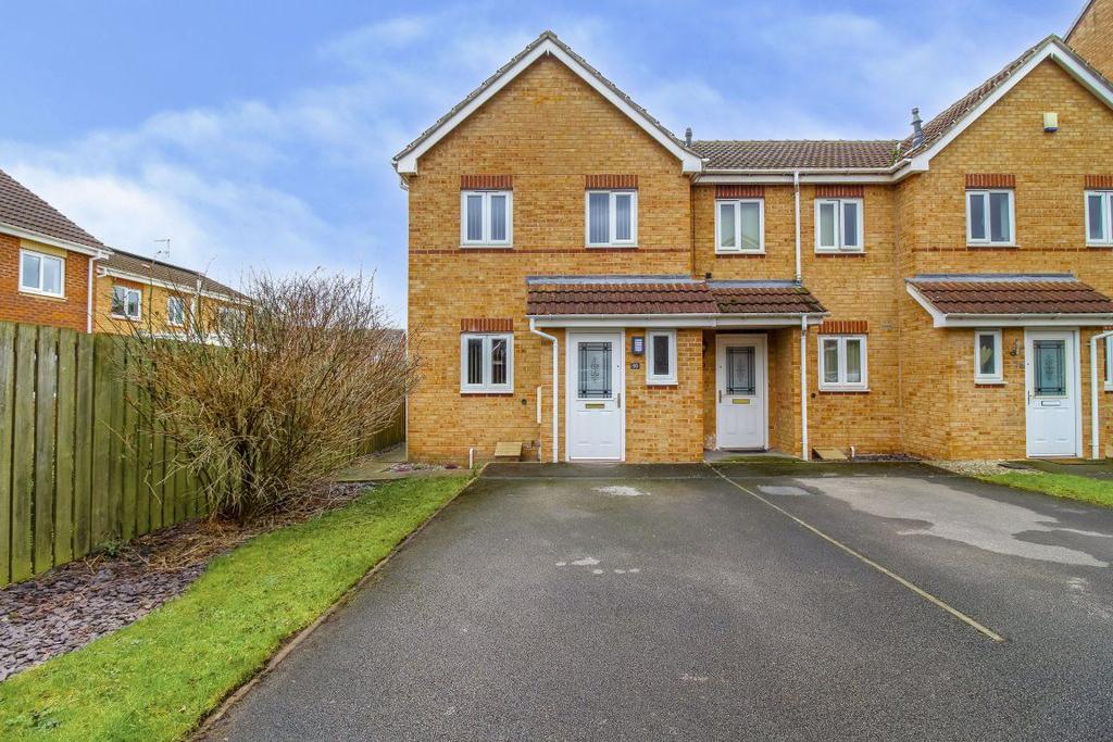 Longfield Avenue, Bilborough, Nottingham, NG8 4JP 3 bed terraced house