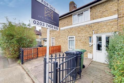 28 Capstone Road, Bromley, BR1 5NB