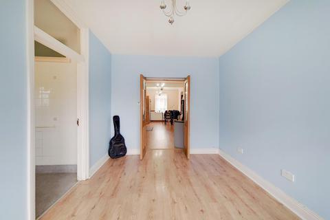 28 Capstone Road, Bromley, BR1 5NB