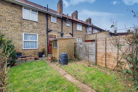 24 Capstone Road, Bromley, BR1 5NB