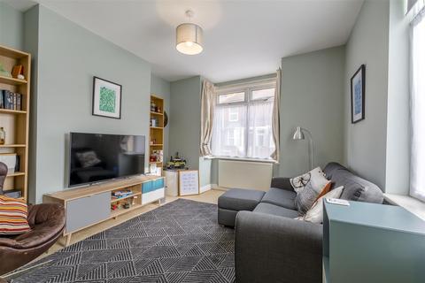 62 Victory Road, Beeston, Nottingham, NG9 1LG