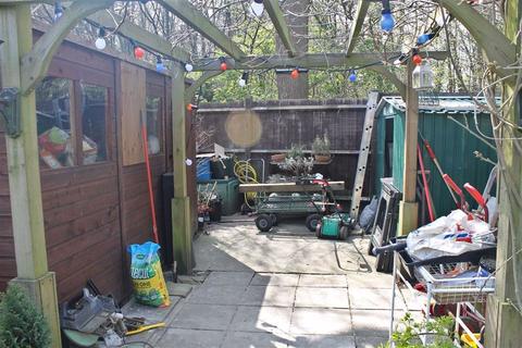 4 Hornbeams, Vigo, Gravesend, DA13 0TA