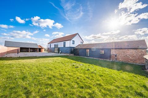 5 bedroom barn conversion for sale - Broxted Road, Great Easton, Dunmow