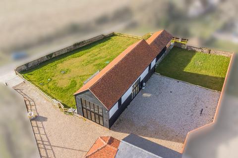 5 bedroom barn conversion for sale - Broxted Road, Great Easton, Dunmow