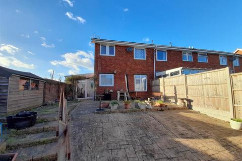 21 Downview Way, Yapton, Arundel, BN18 0HN