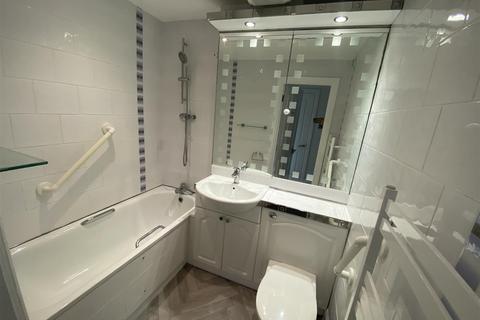 11 Northcotts, Hatfield, AL9 5ES