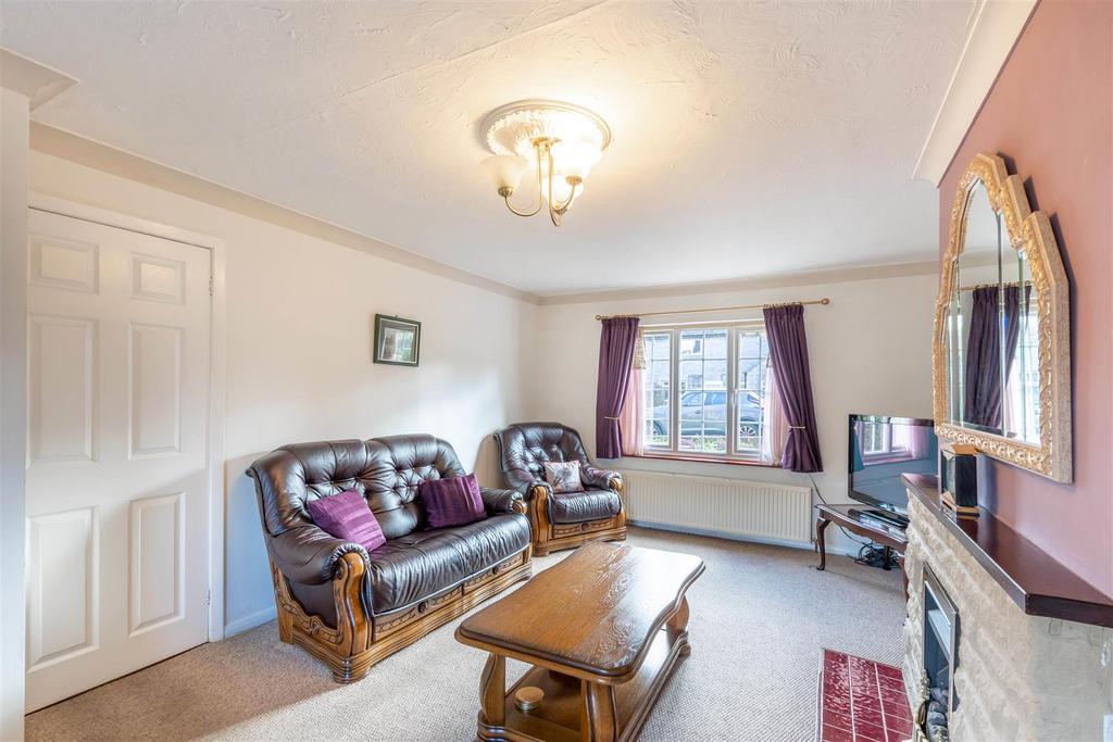 Meadow Close, Stoney Middleton, Hope... 3 bed house £260,000
