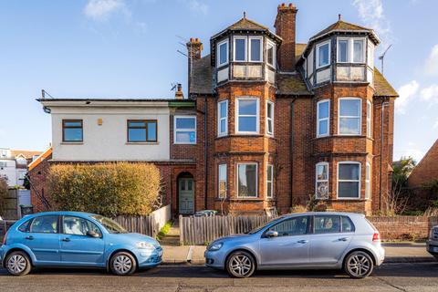 3 Northwood Road, Whitstable, CT5 2ET
