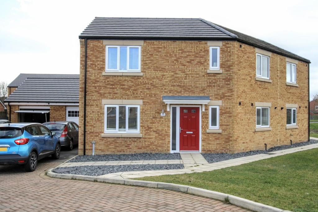 The Glade, Newton Aycliffe 3 bed semidetached house £175,000