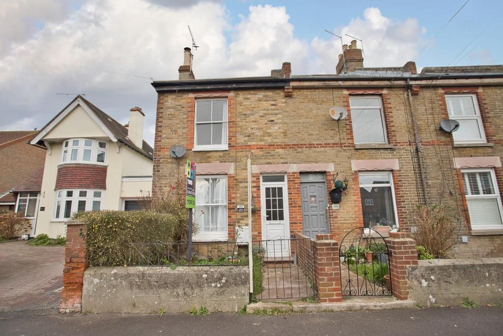 Middle Deal Road, Deal 2 bed end of terrace house - £275,000