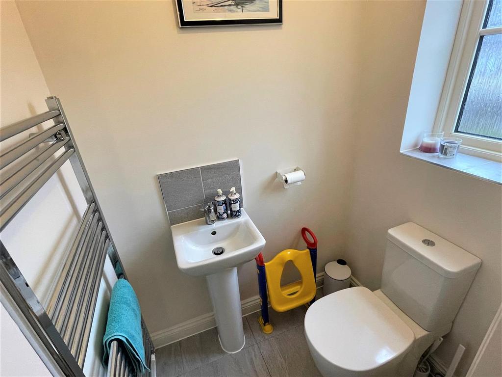 Downstairs wc
