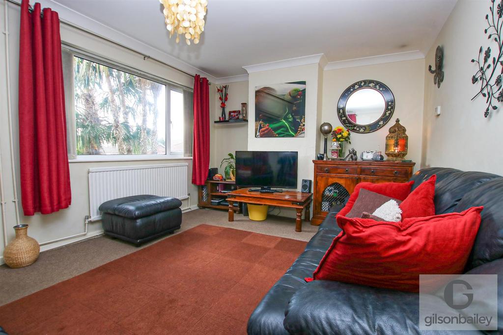 Violet Road, Norwich 2 bed semidetached house £240,000