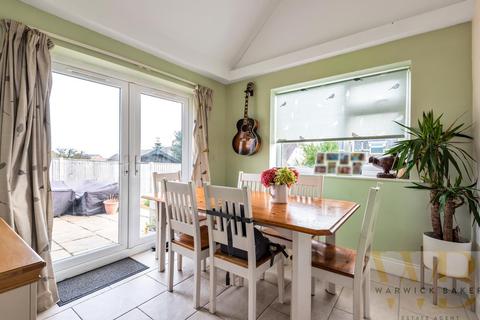 2 Ashlings Way, Shoreham-by-sea, BN43 6JT