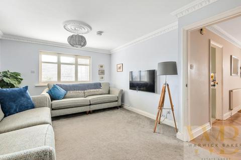 2 Ashlings Way, Shoreham-by-sea, BN43 6JT