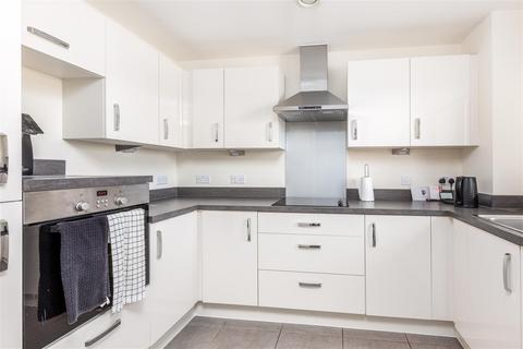 1 bedroom apartment for sale, Crocus Court, Station Road, Poulton-Le-Fylde, FY6 7XJ